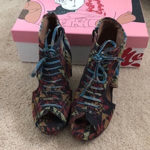 Jeffrey Campbell tribal print platform sandals